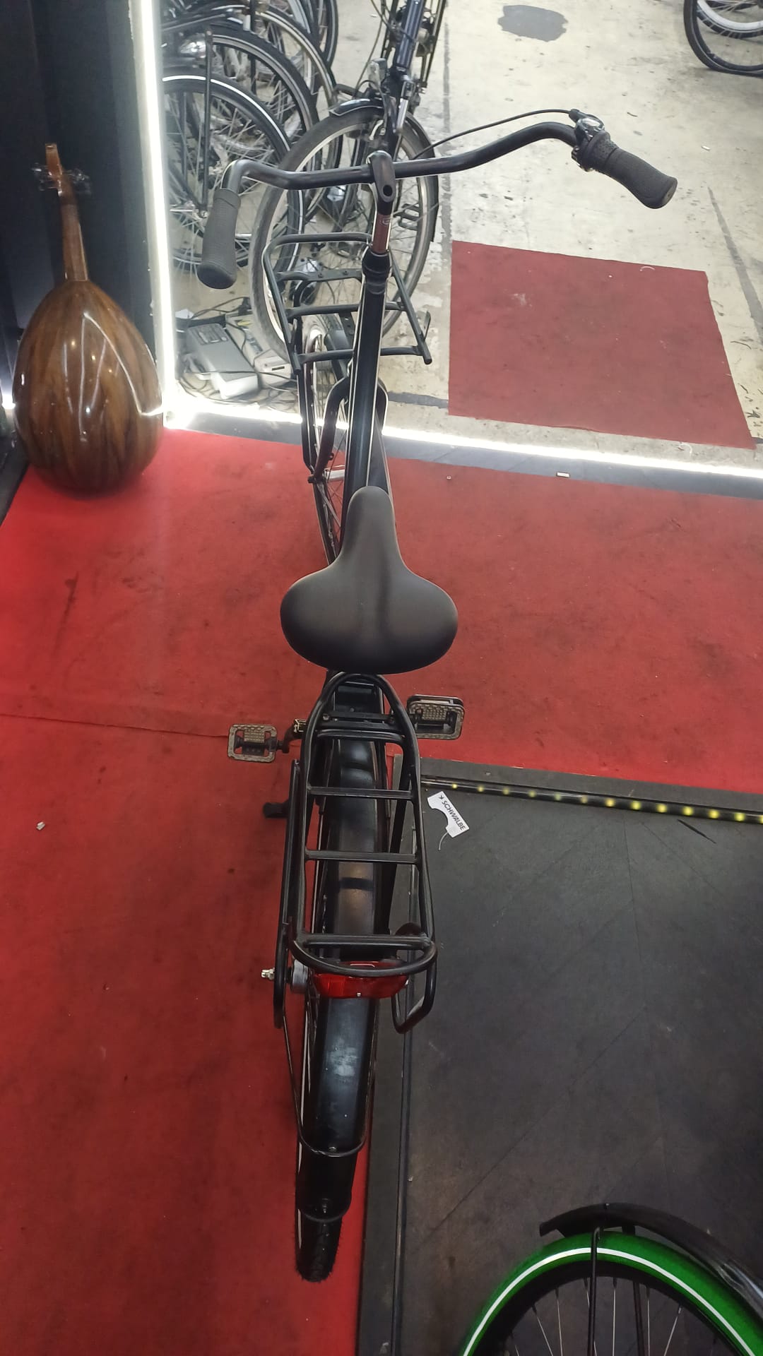 OMA fiets 3 versnelling met een mand garantie 57 cm