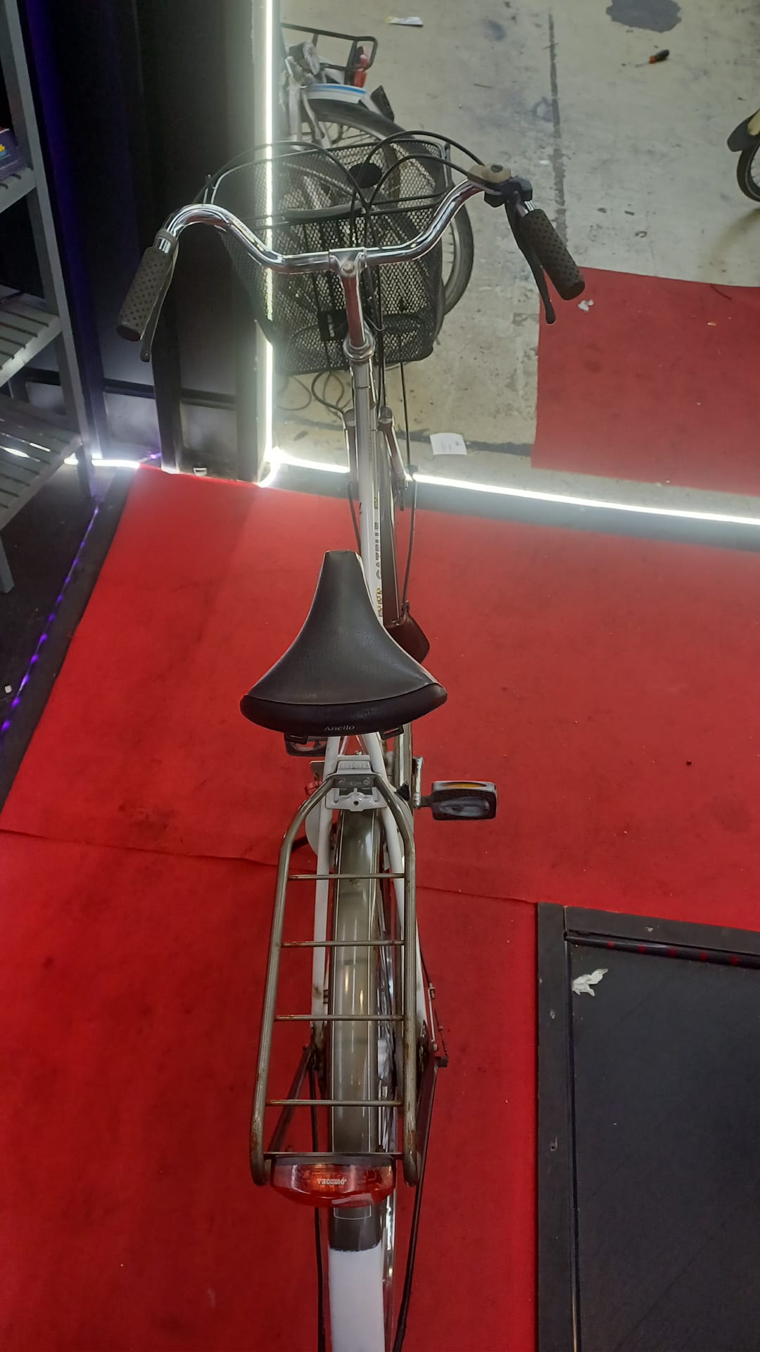 GAZELLE damies fiets 3 gaers with one month garantic 58 cm