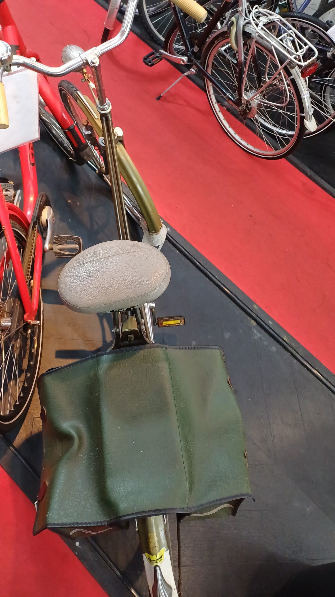 FONGERS damesfiets met een maand grantie 58CM