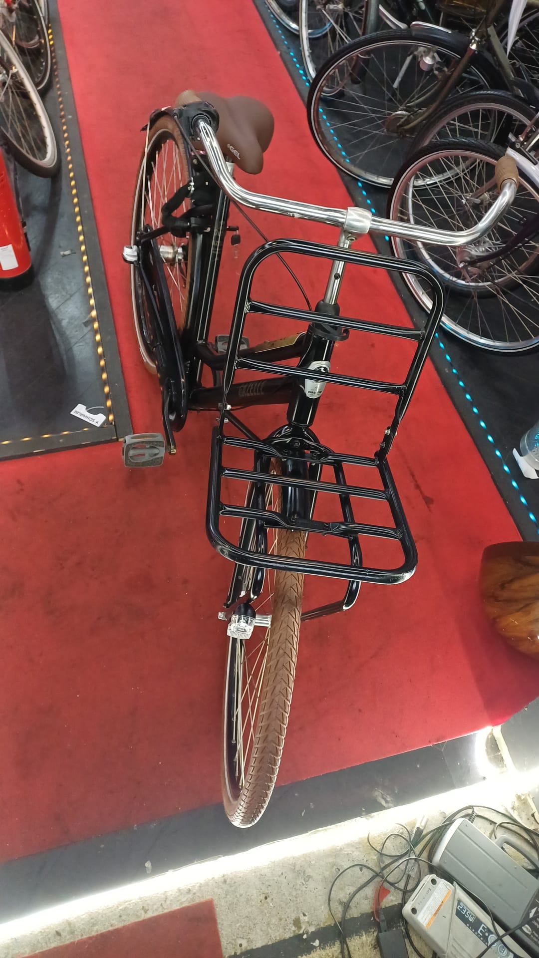 GAZELLE OMA fiets 3 versnelling met een mand garantie 55 cm