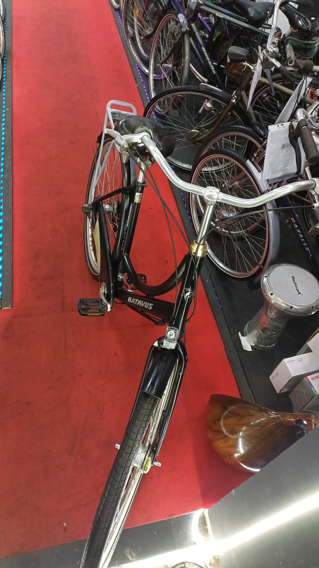 BATAVUS dames fiets 3 versnelling met een mand garantie 54 cm