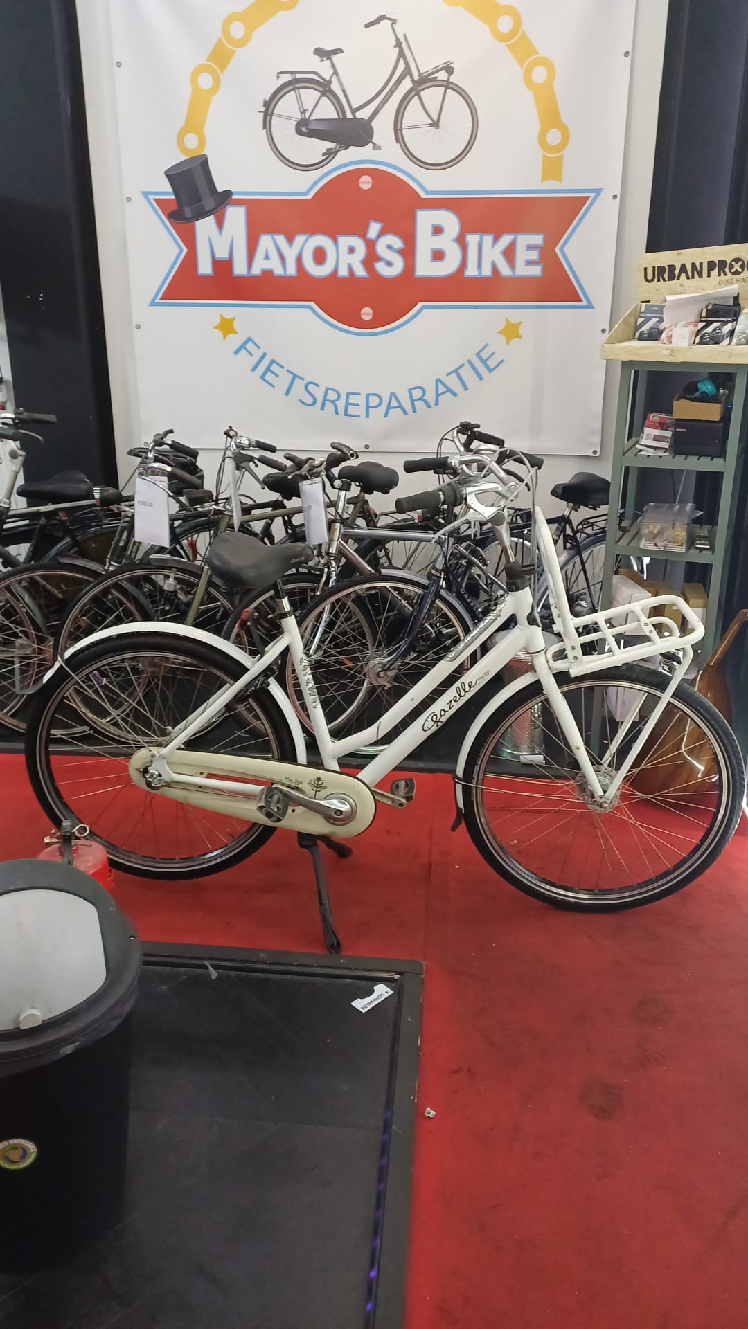 GAZELLE dames fiets 3 versnelling met een mand garantie 54 cm