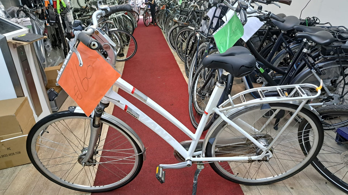 Giant Damesfiets + een maand garantie,57CM