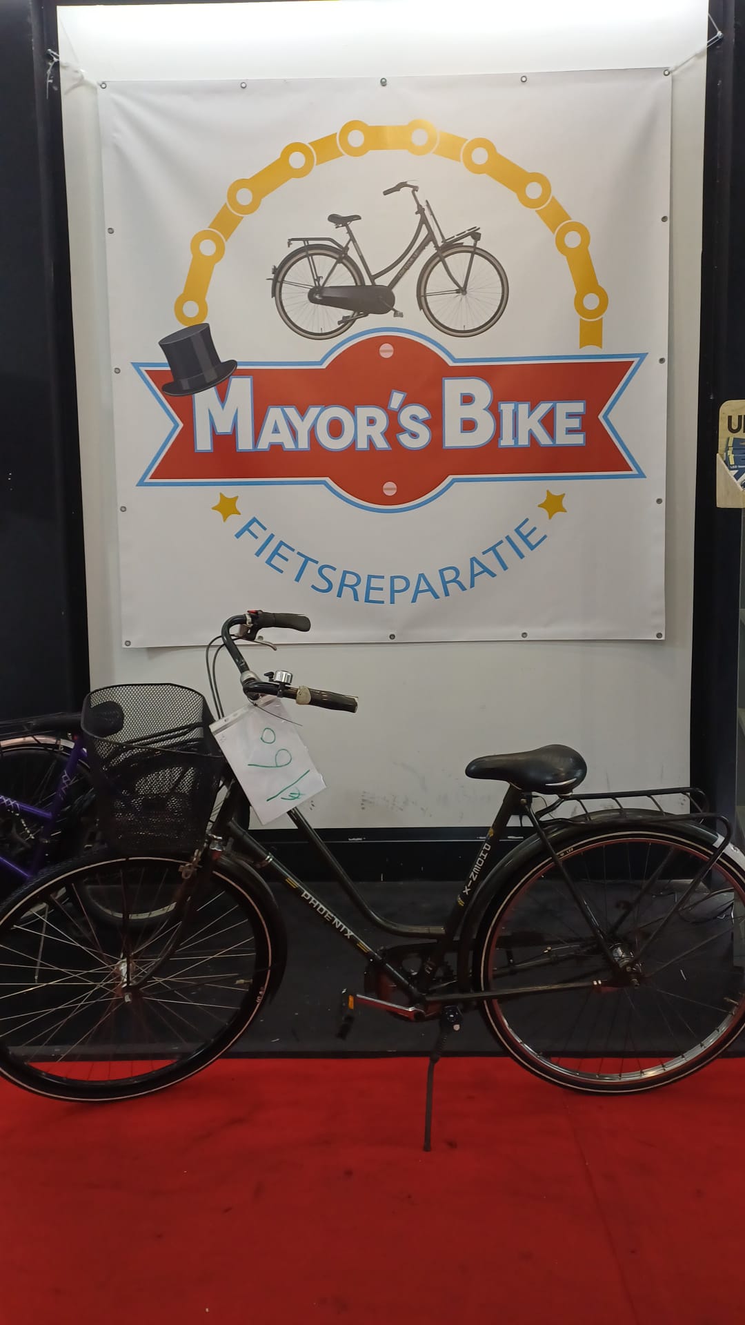 PHOENIX damesfiets 3 gears with one month garantic 56 cm