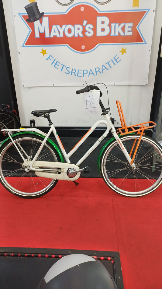 BATAVUS  dames fiets 3 gaers padel brake with one month garantic 520cm