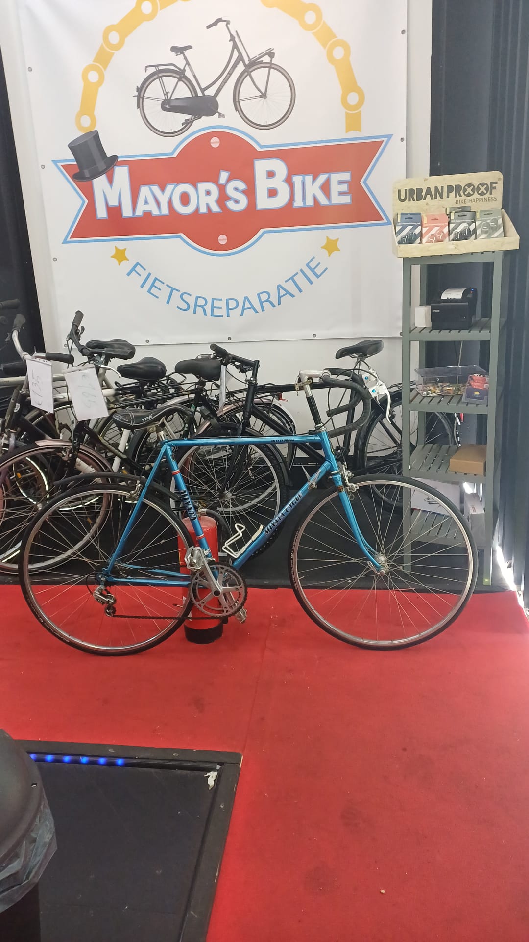 MIVATA race fiets 11 gaers with one month garantic 58cm