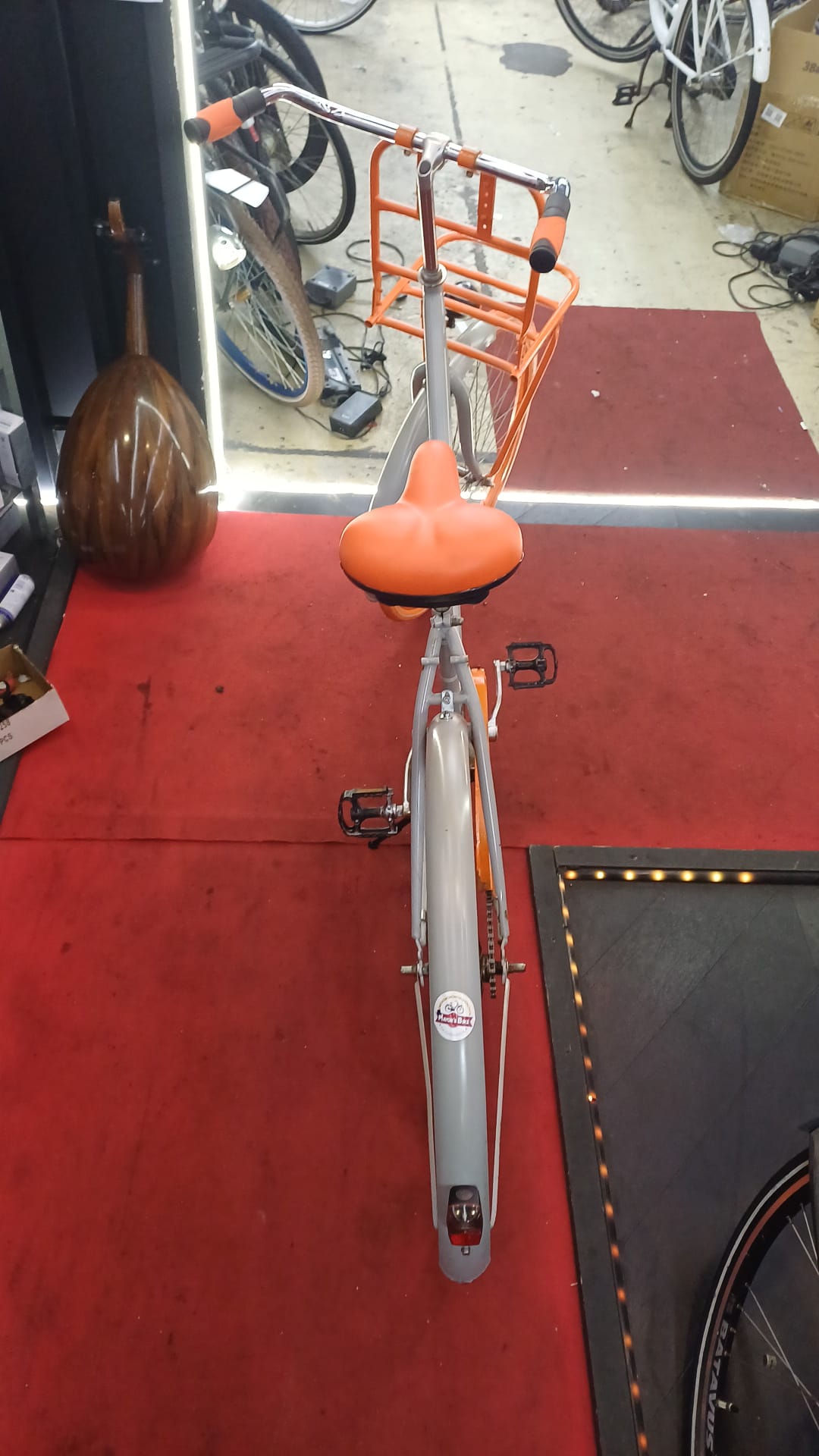 MOBION OMA fiets met een mand garantie 52 cm